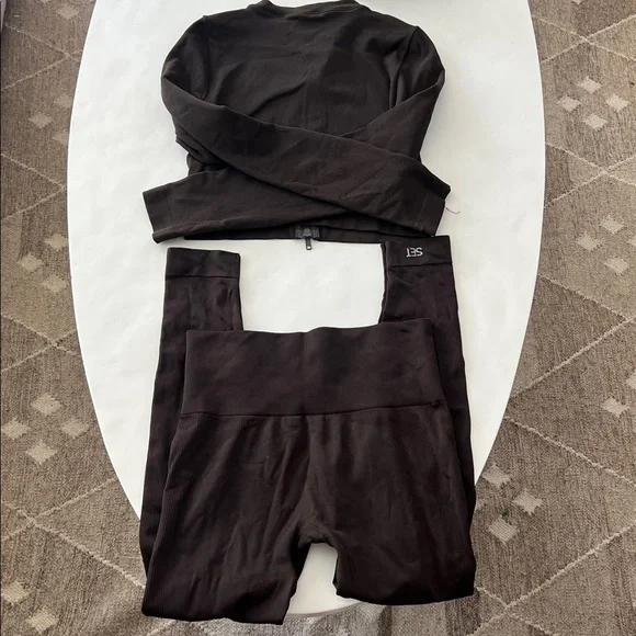 SET ACTIVE 2 Piece Set - Sculptflex Zip Jacket & Leggings Espresso Brown L/XL - Picture 2 of 8
